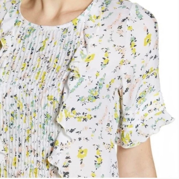 🦋 LUCKY BRAND SKYLAR PINTUCK FLORAL PRINT TOP! 🤩 - Picture 4 of 10